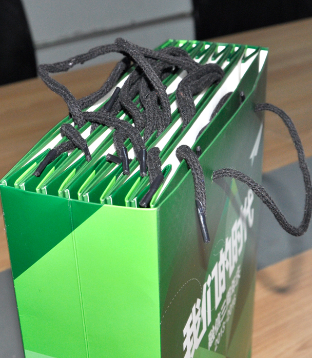 北京手提袋印刷_手提袋印刷—豪彩佳印專業(yè)的手提袋印刷廠家!